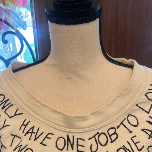 This is a Robin Embroidered Quote Sweatshirt - Picture 8 of 9